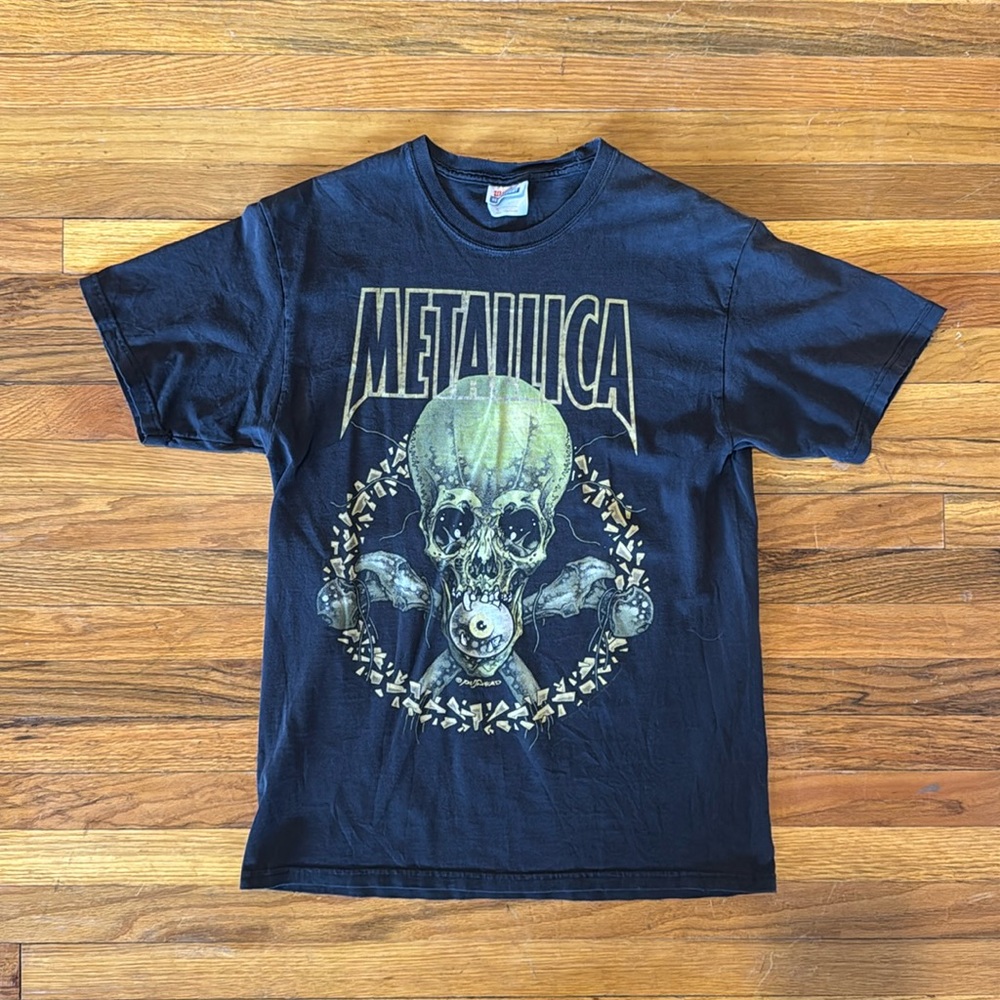Metallica No Leaf Clover Pulshead Vintage T